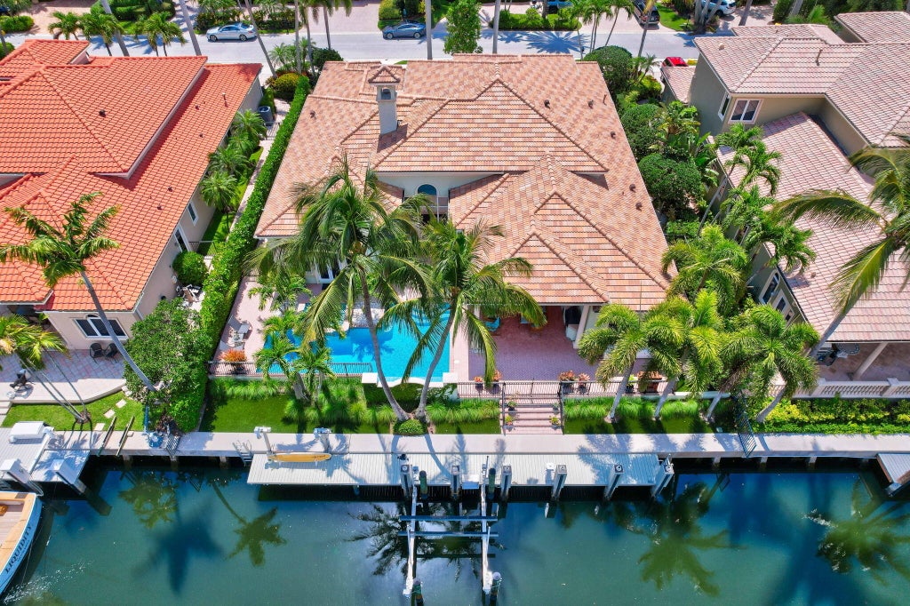 Photo of 777 Harbour Isle Court, North Palm Beach, FL 33410 (MLS # R11125952)