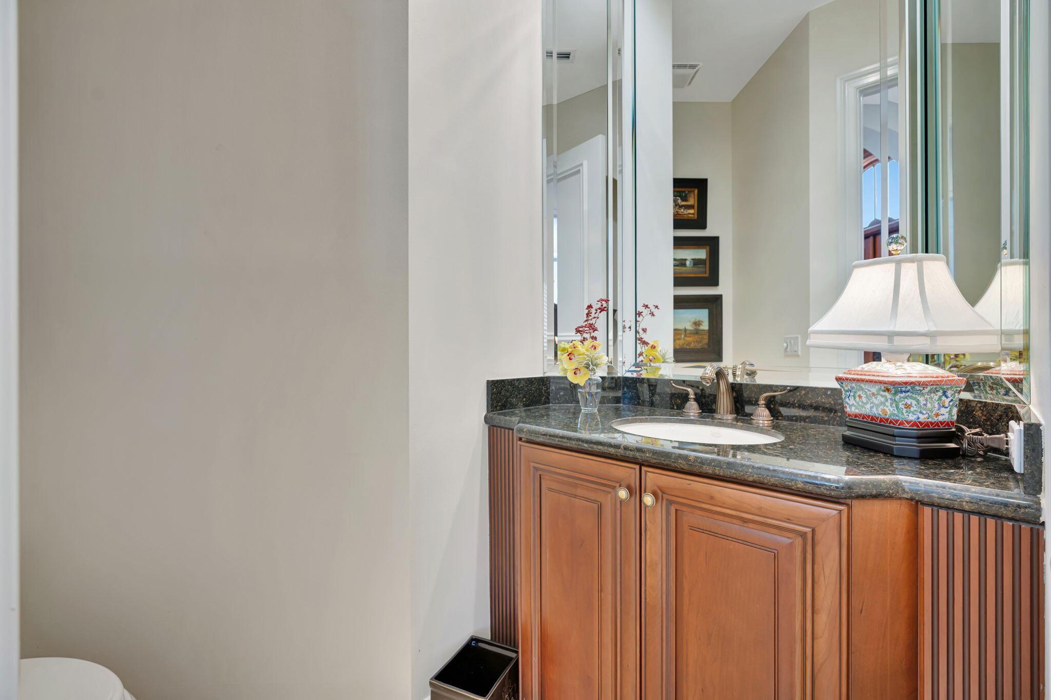 HARBOUR ISLES - Residential