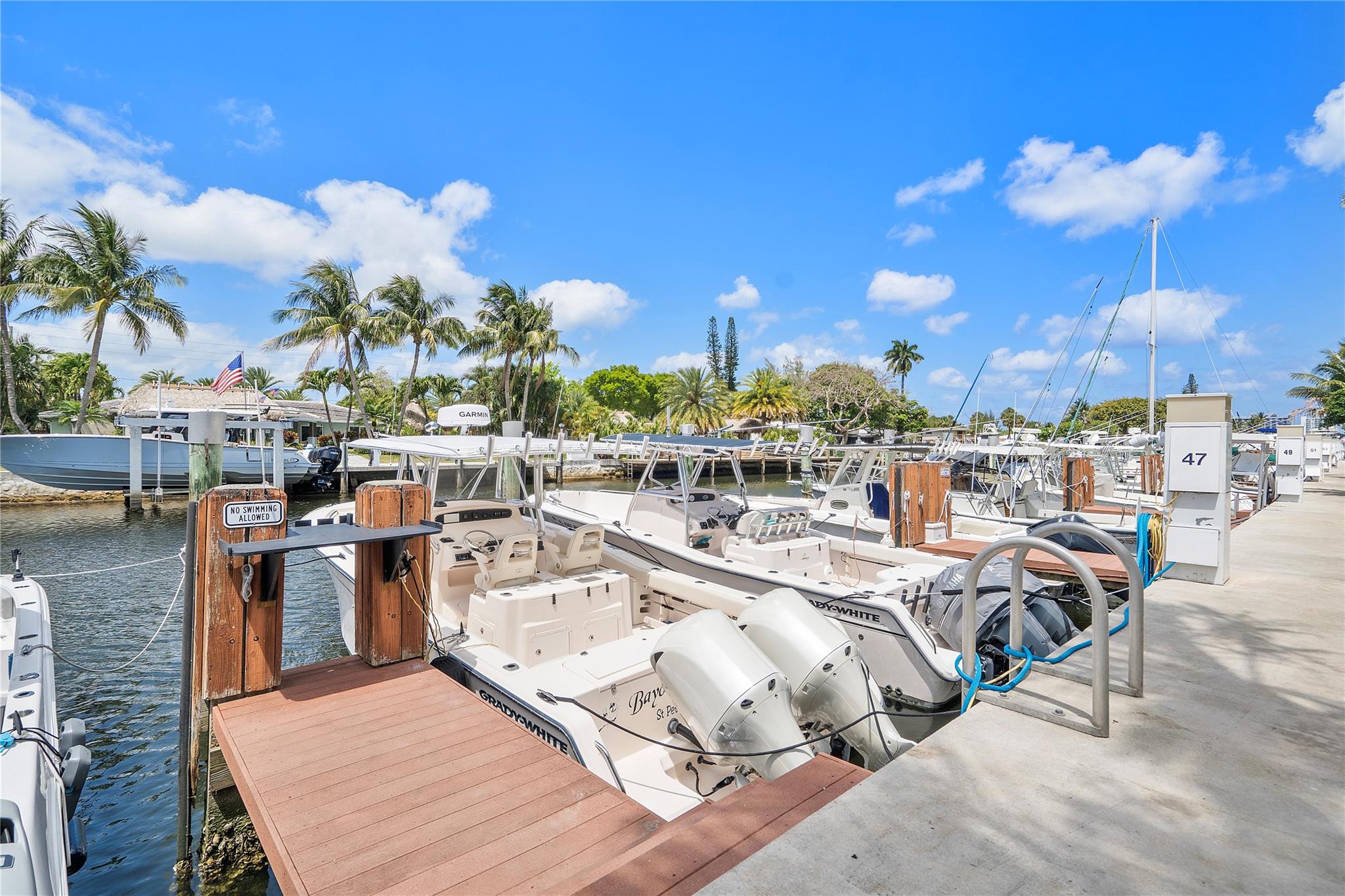 2661 NE 15th St 2661, Pompano Beach, FL, 33062/$550,000 1 2661 NE 15th St 2661