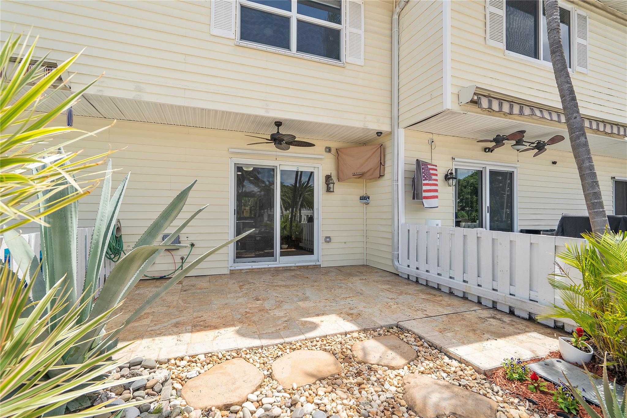 2661 NE 15th St 2661, Pompano Beach, FL, 33062/$550,000 3 2661 NE 15th St 2661