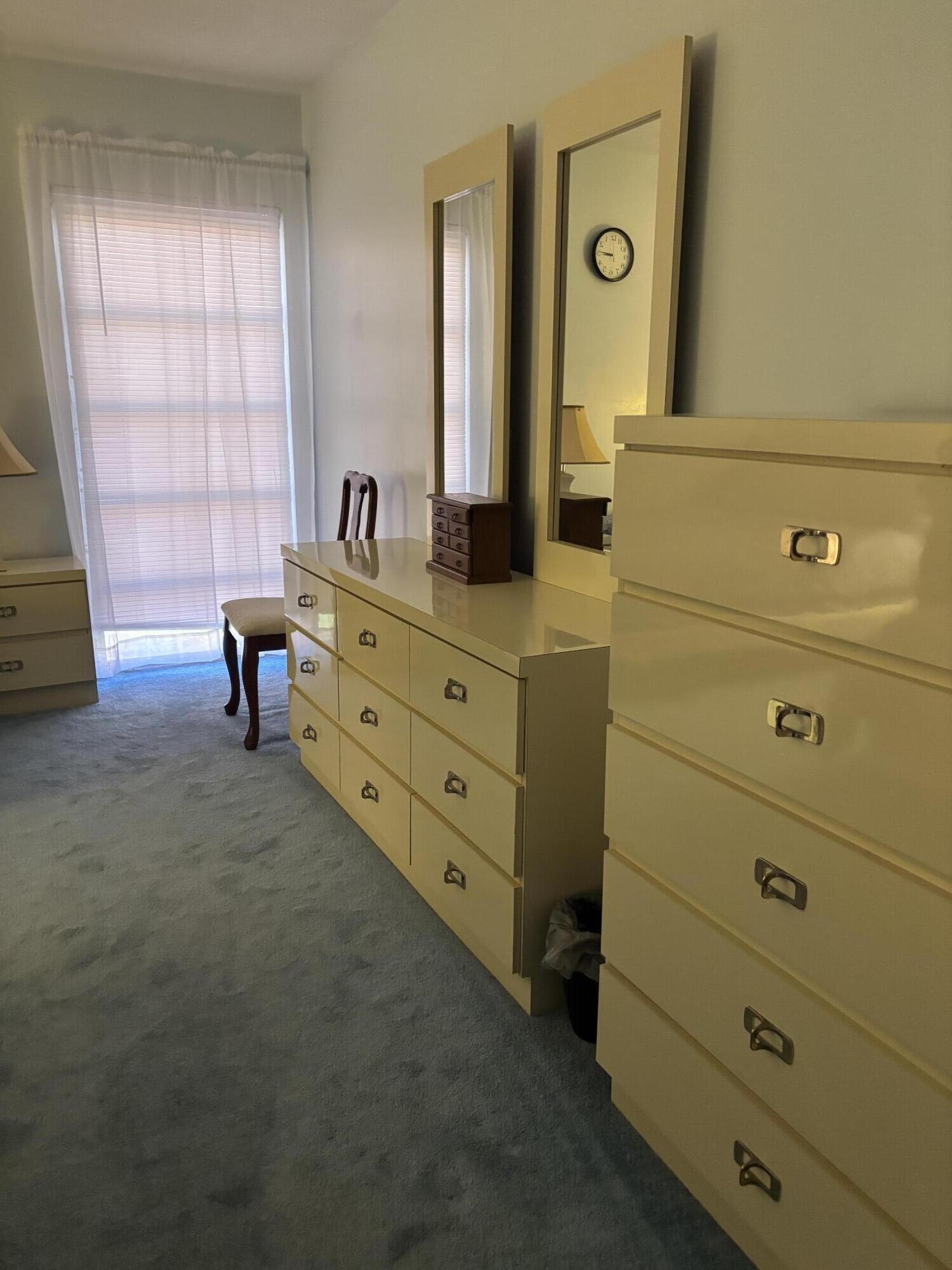 GOLFS EDGE CONDOS A THRU G - Residential