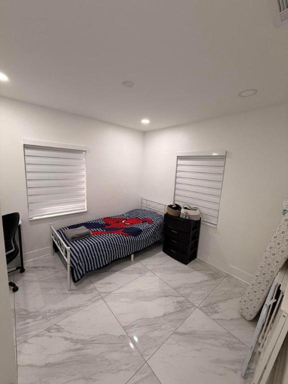 RICHMOND HEIGHTS - Residential