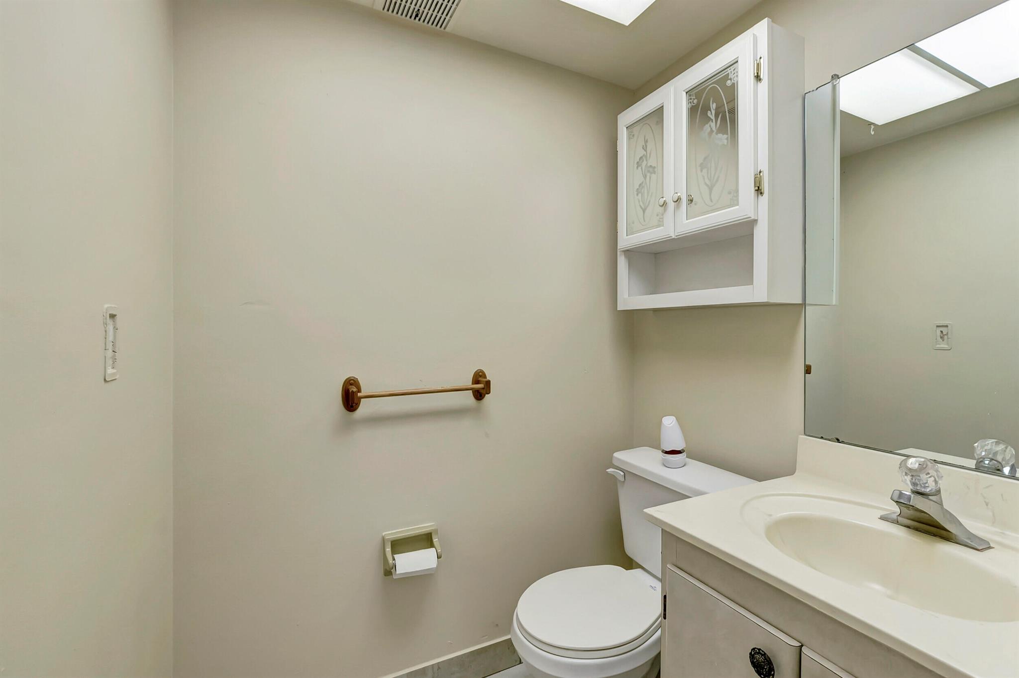 EDGEWOOD CONDOS - Residential