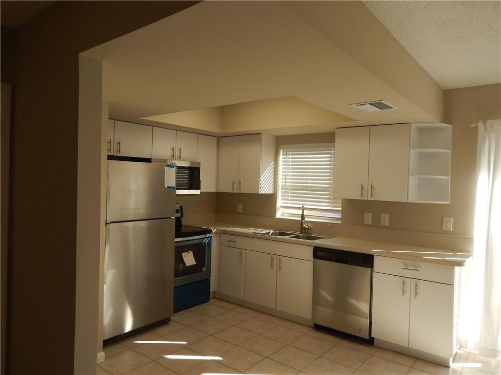 TAM O SHANTER FAMILY - Residential