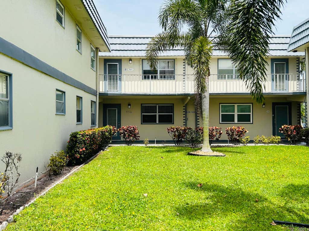Photo of 536 BRITTANY L, Delray Beach, FL 33446 (MLS # B26058302)