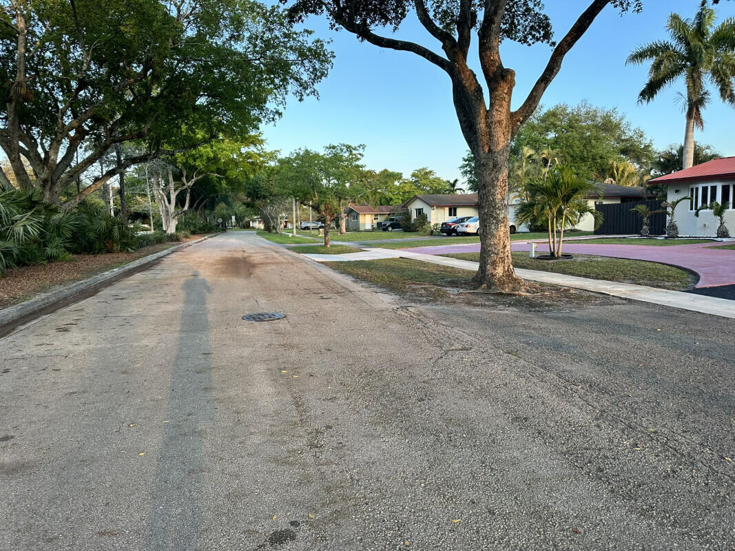 PLANTATION GARDENS SEC 5 - Residential