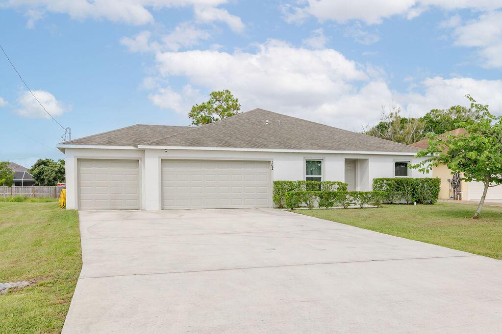 PORT ST LUCIE SECTION 25 - Residential Lease