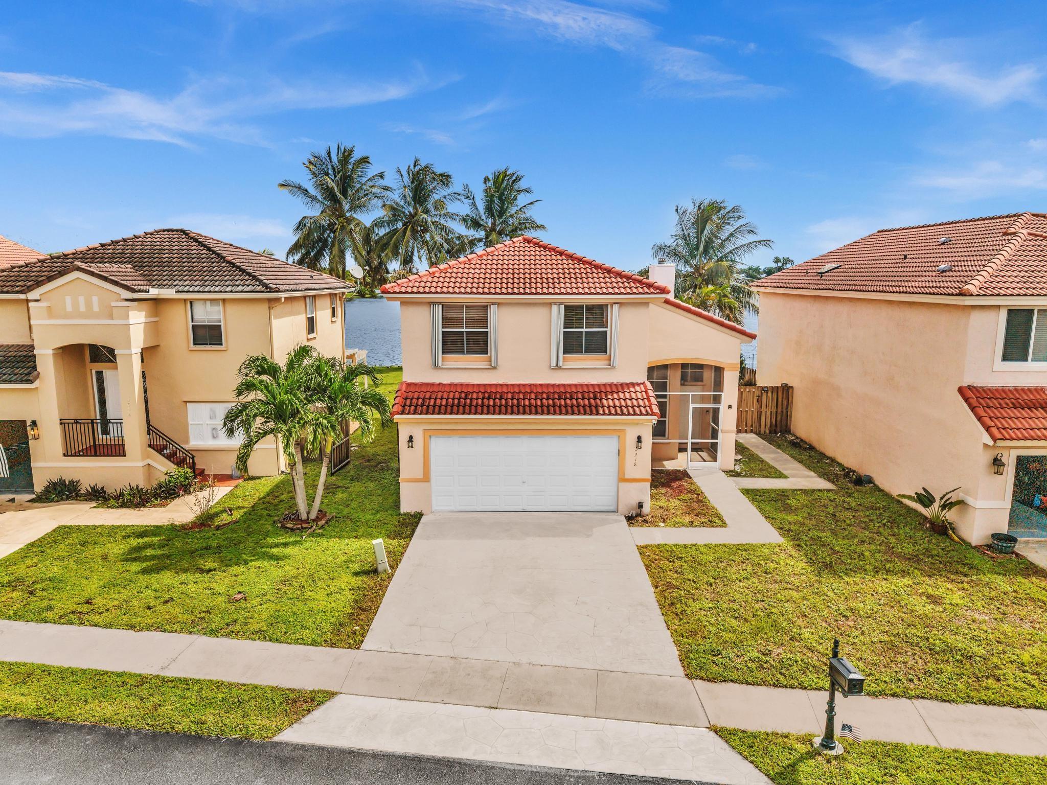 CORAL BAY - Residential