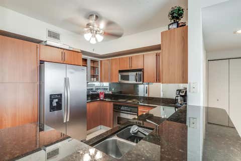 Featured picture for the property R10735671