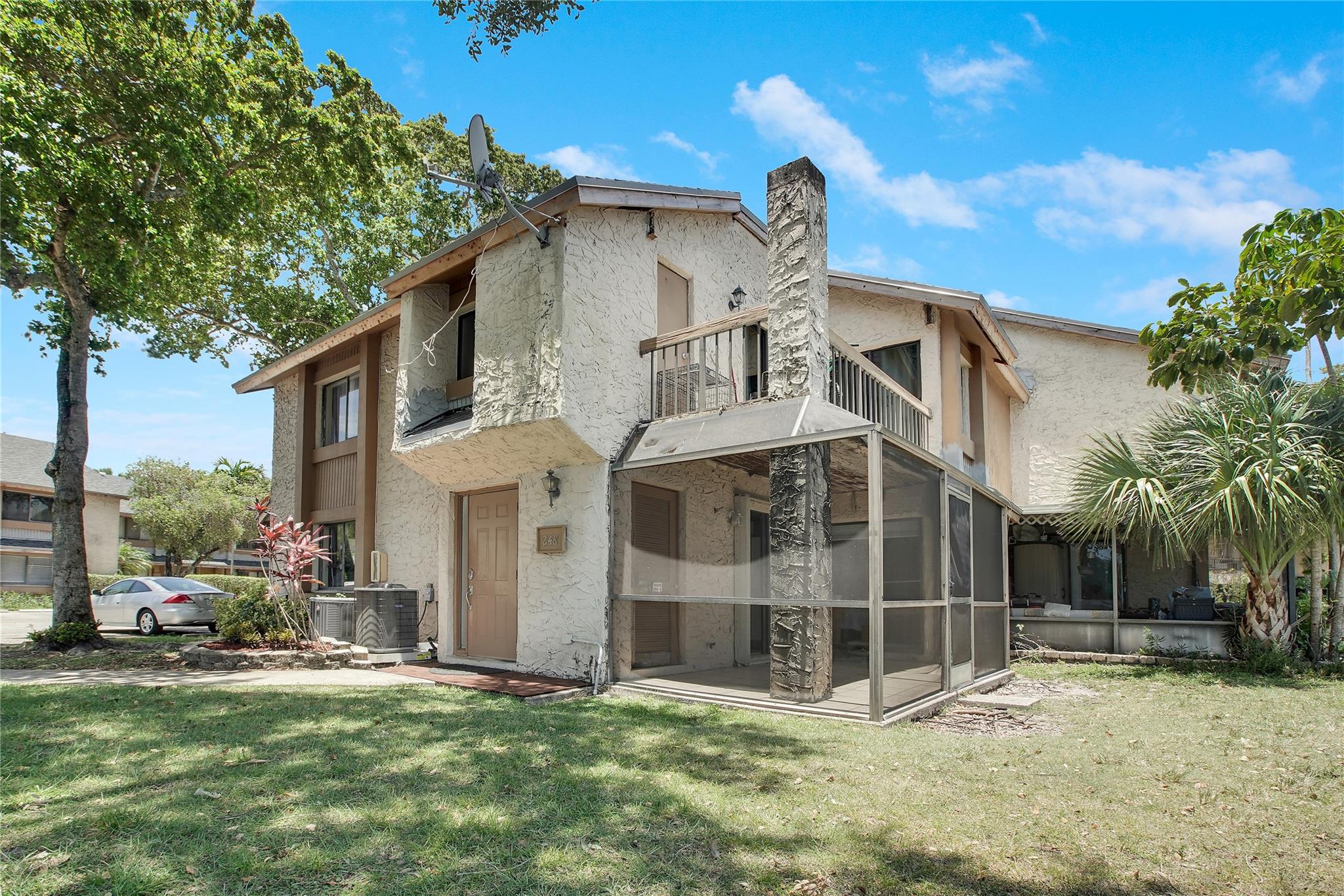 248 Wimbledon Lake Dr 248