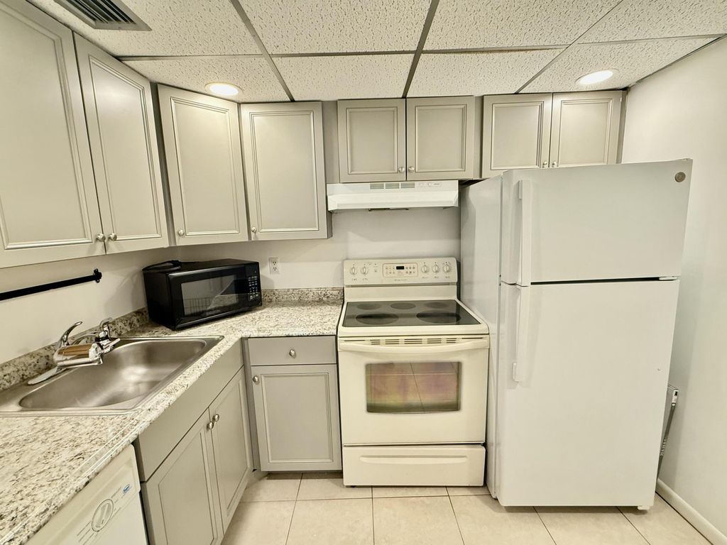 Photo of 6500 Cypress Road #409, Plantation, FL 33317 (MLS # R11041174)