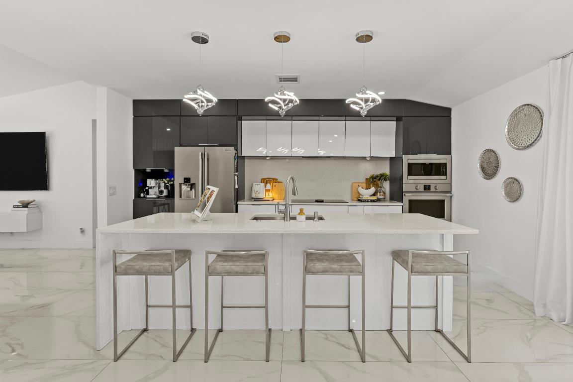 PORT SAINT LUCIE - Residential