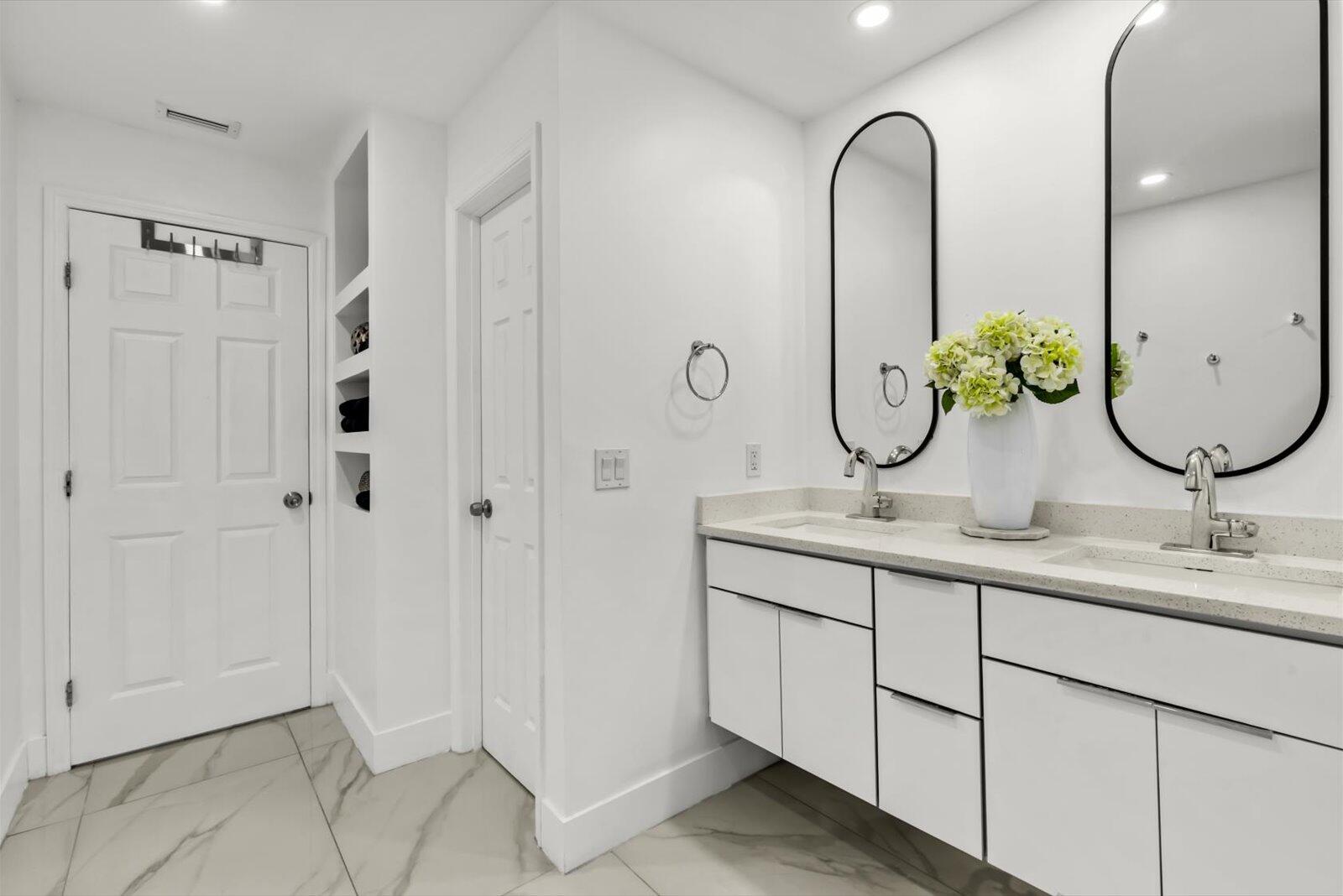 PORT SAINT LUCIE - Residential