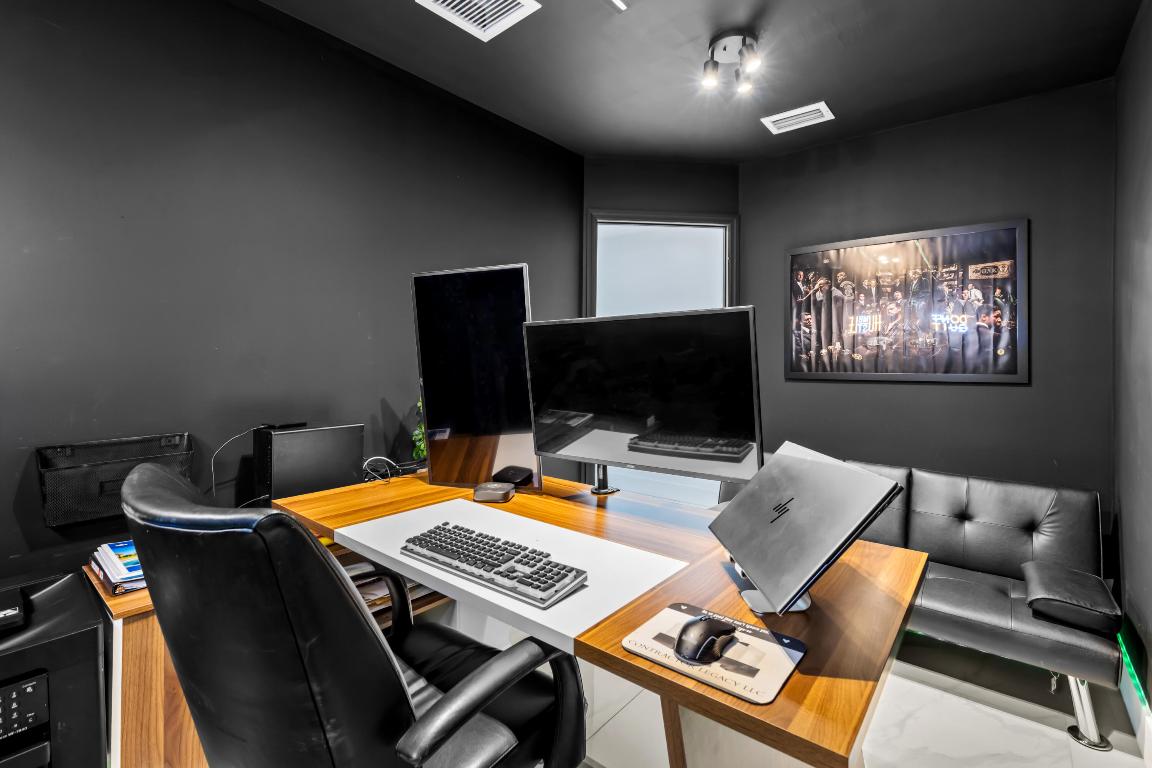 PORT SAINT LUCIE - Residential