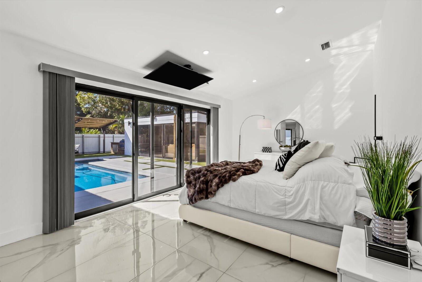 PORT SAINT LUCIE - Residential