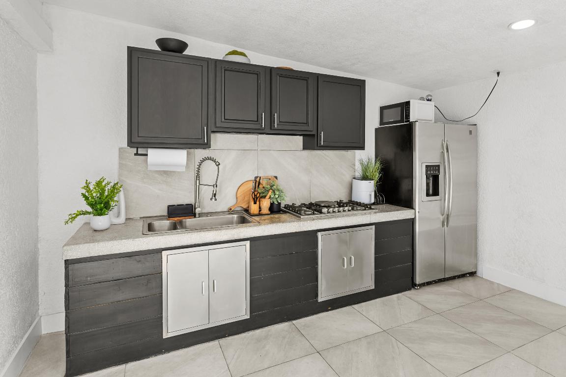 PORT SAINT LUCIE - Residential