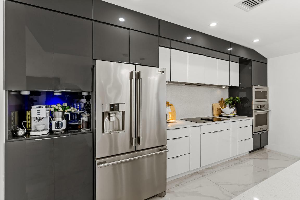 PORT SAINT LUCIE - Residential