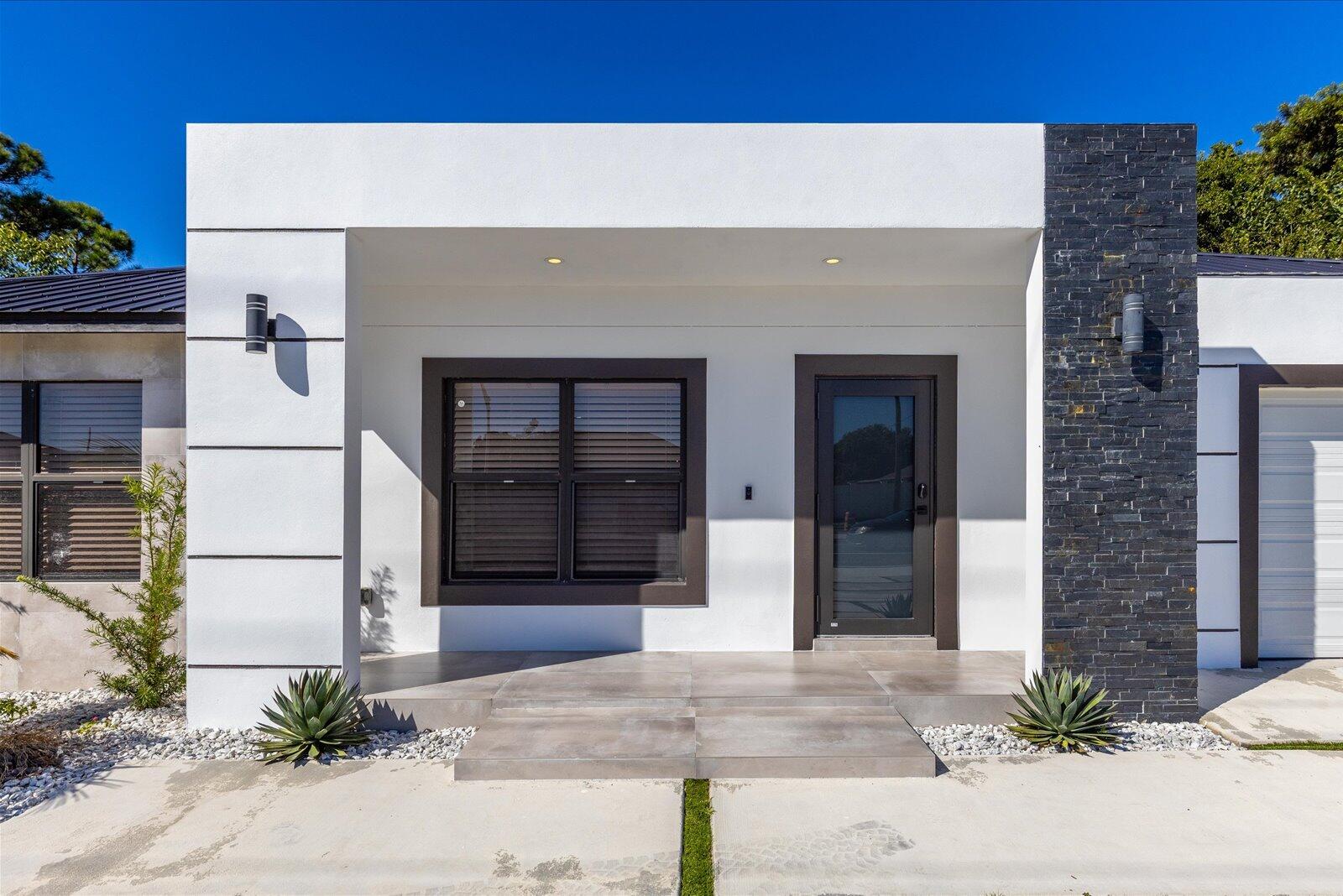 PORT SAINT LUCIE - Residential