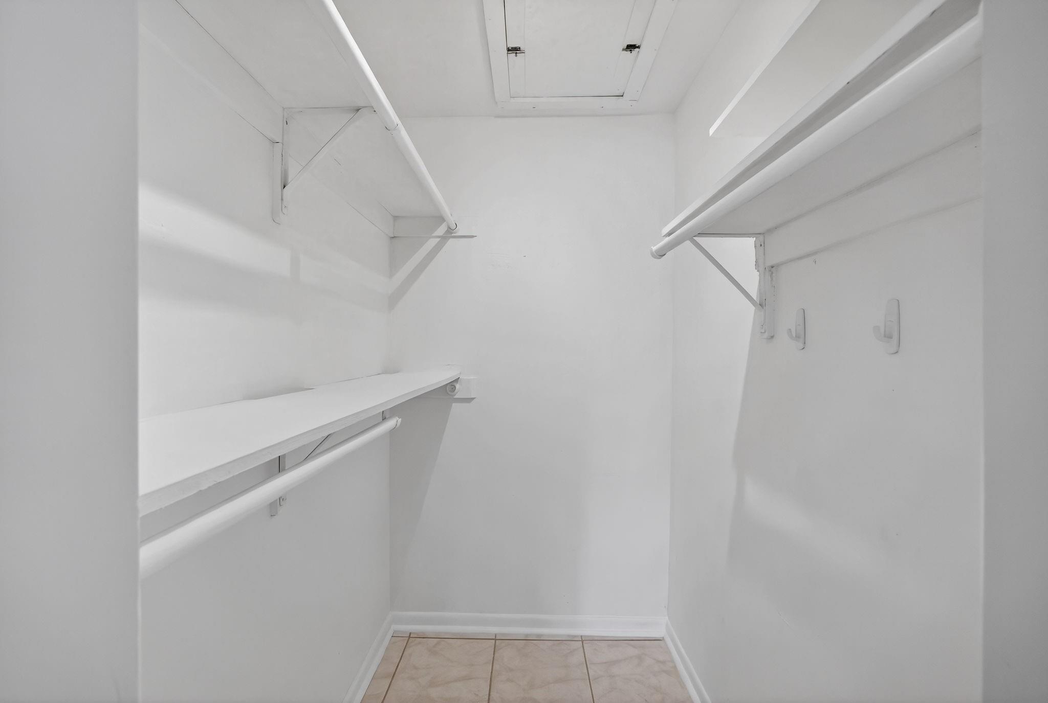 Azul At Kimberly Lake Con - Residential Lease