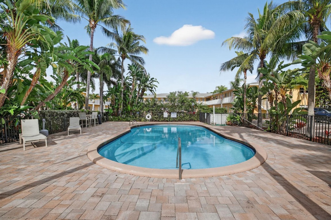 Azul At Kimberly Lake Con - Residential Lease