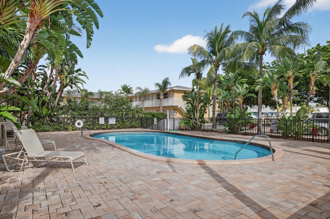 Azul At Kimberly Lake Con - Residential Lease