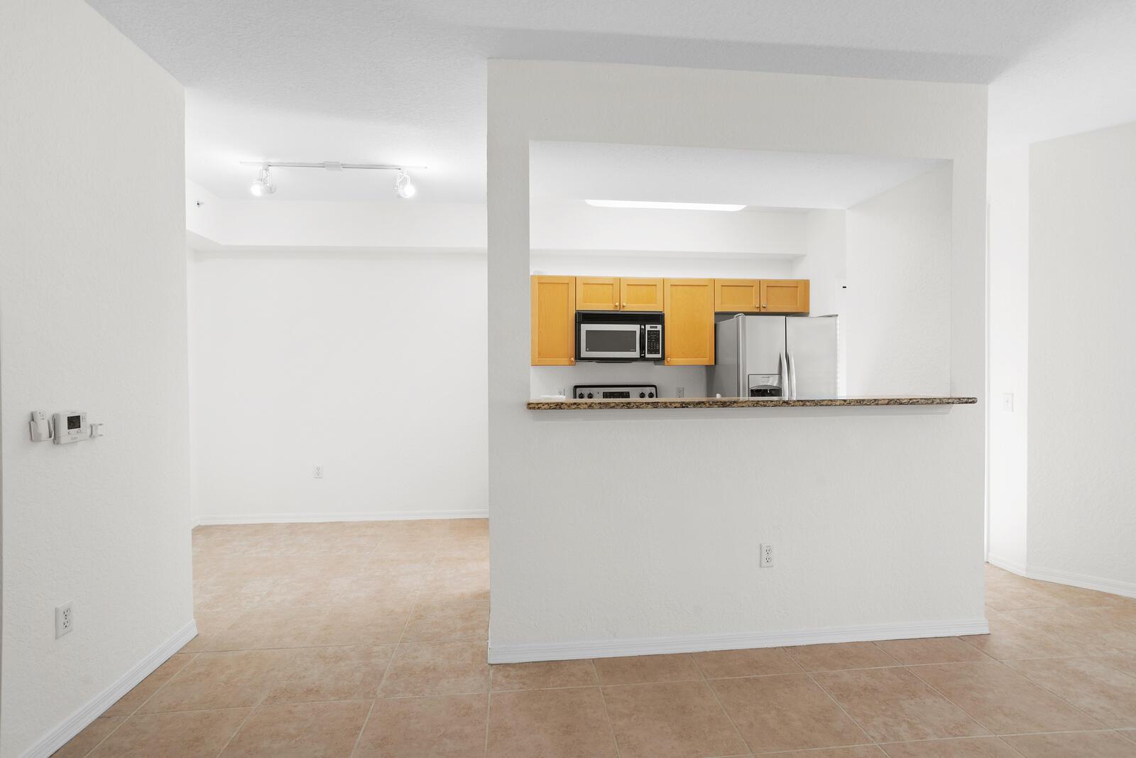 RESIDENCES AT LEGACY PLAC - Residential Lease