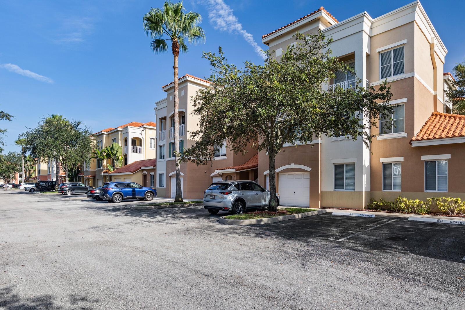 RESIDENCES AT LEGACY PLAC - Residential Lease