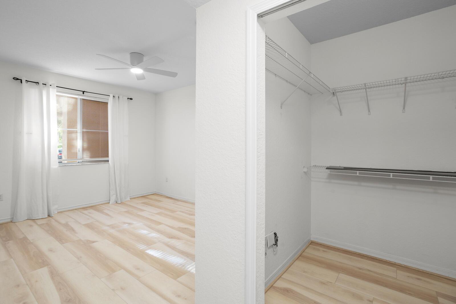 RESIDENCES AT LEGACY PLAC - Residential Lease