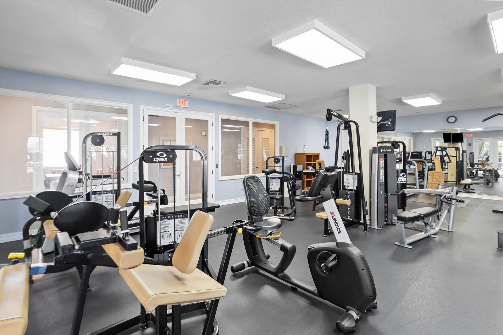 RESIDENCES AT LEGACY PLAC - Residential Lease