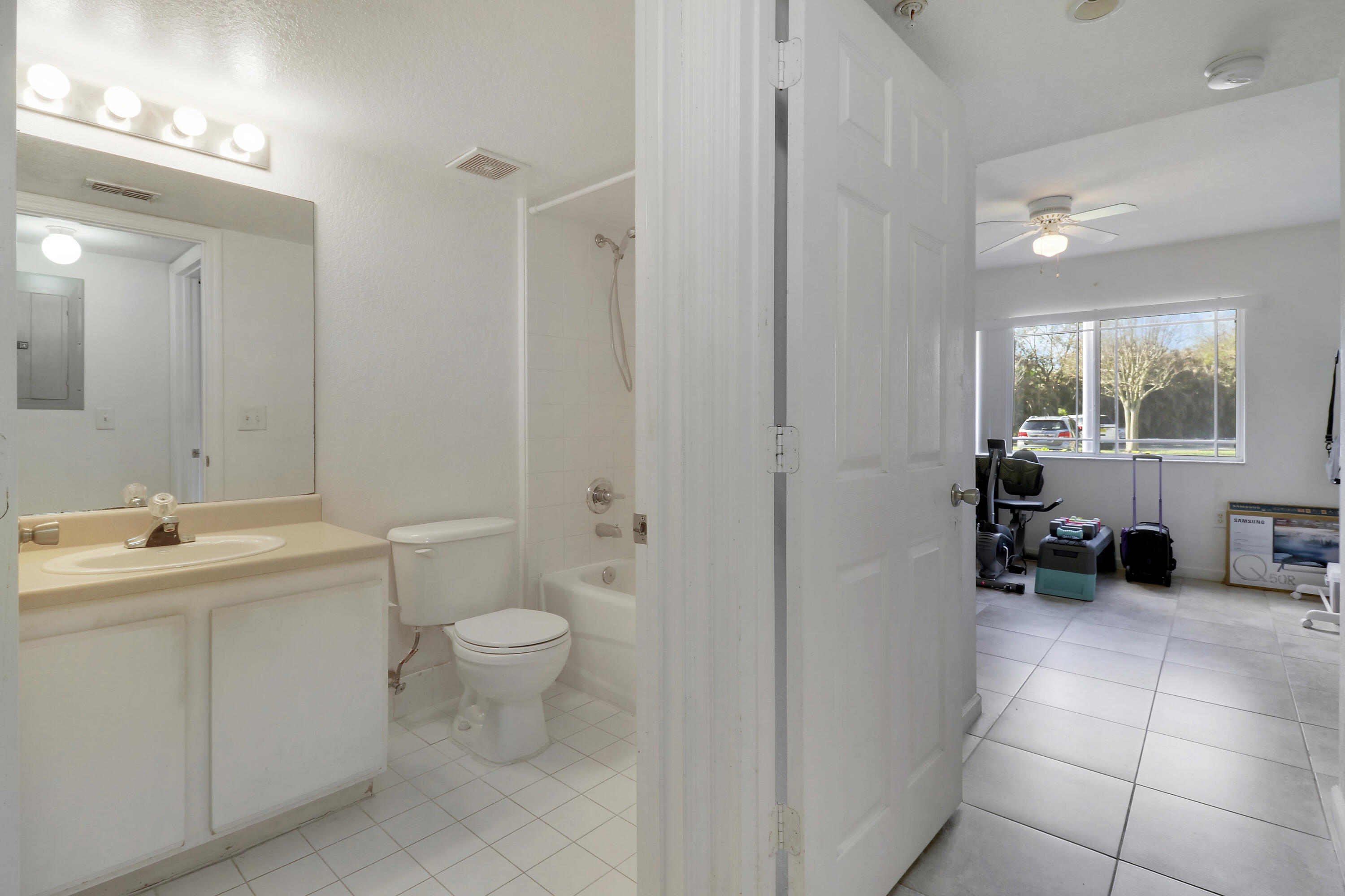 THE CLUB AT ST LUCIE WEST, A CONDOMINIUM - Residential