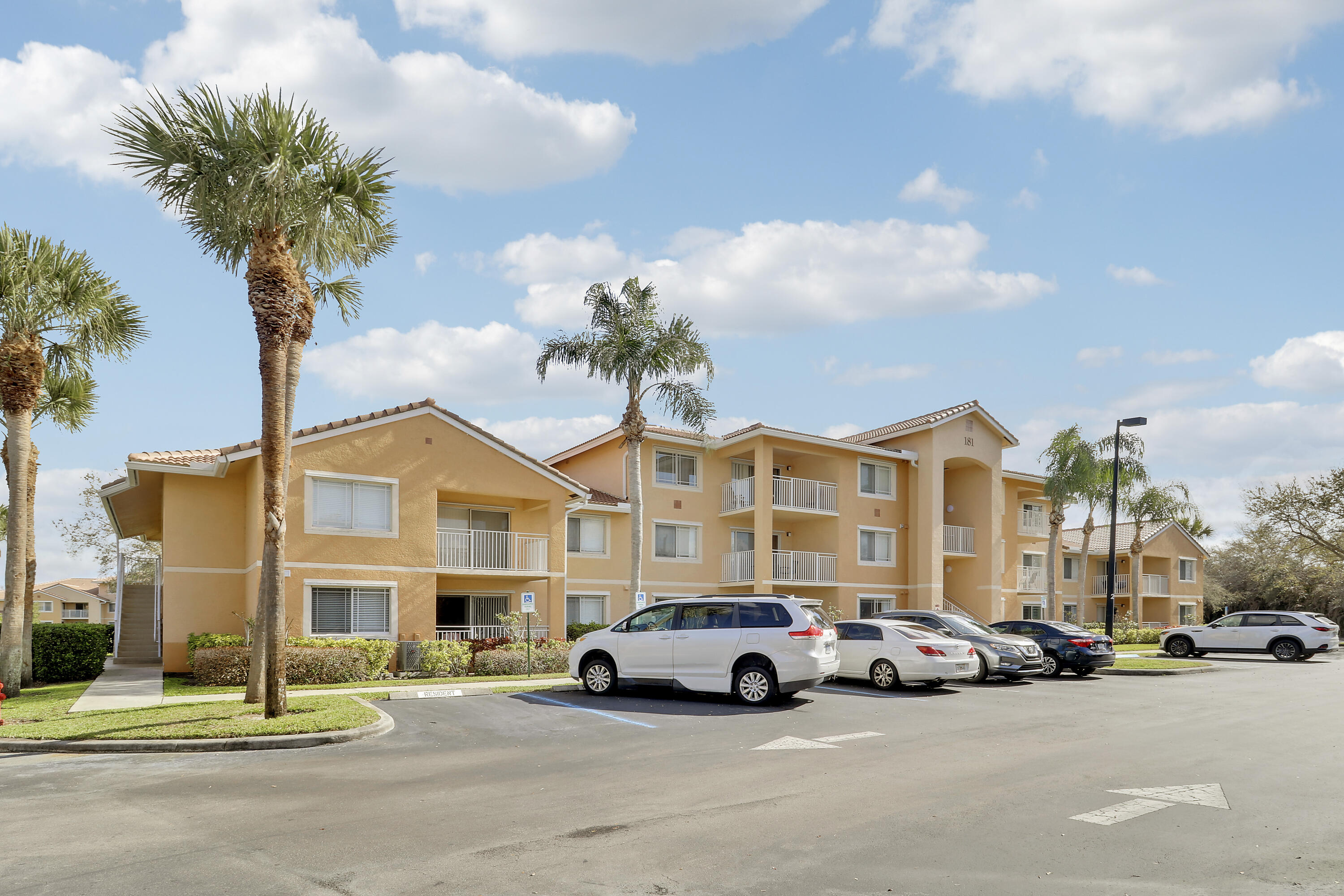 THE CLUB AT ST LUCIE WEST, A CONDOMINIUM - Residential