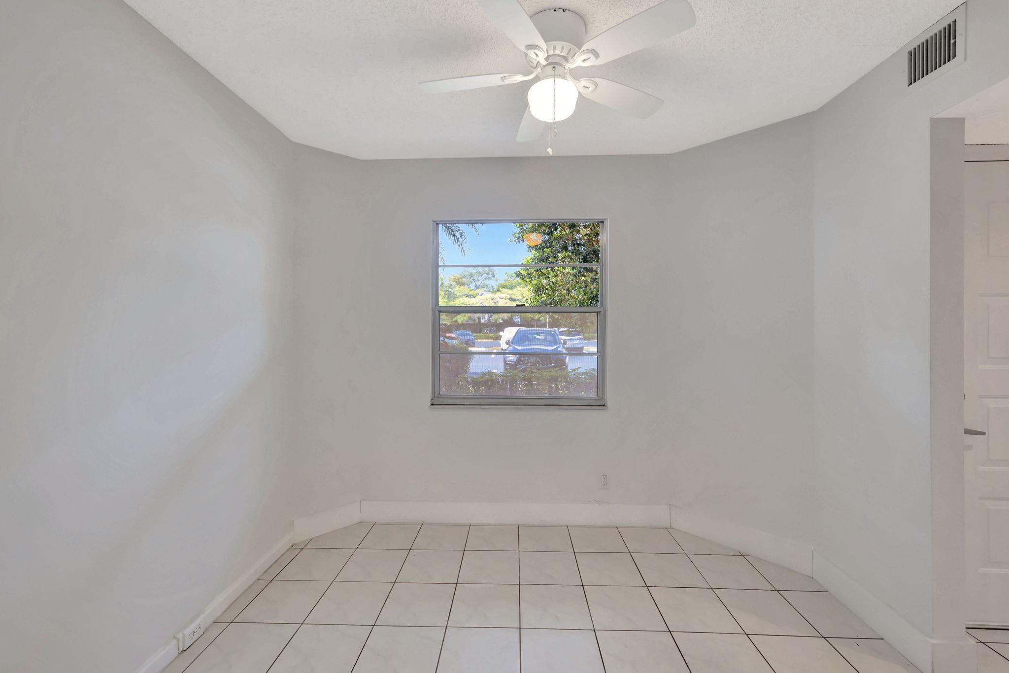1801 Eleuthera Pt E1