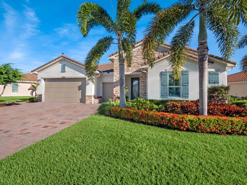 Photo of 12194 SW Bayberry Avenue, Port Saint Lucie, FL 34987 (MLS # R10966297)