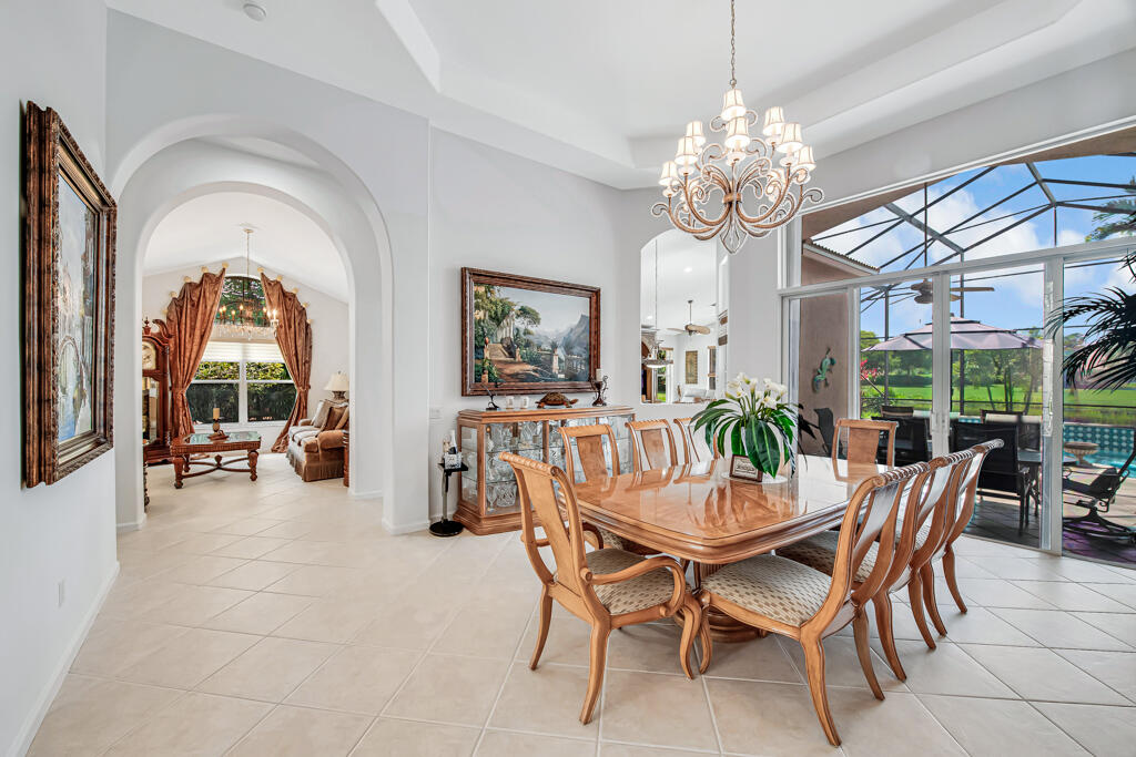 VALENCIA SHORES - Residential