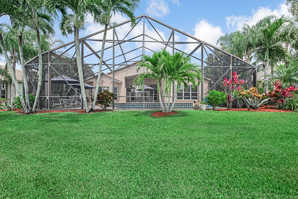 VALENCIA SHORES - Residential