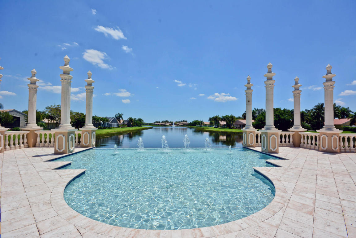 VALENCIA SHORES - Residential