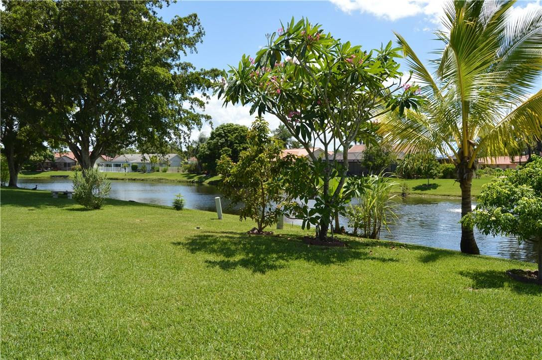 Woodmont Tr 60 105-27 B - Residential