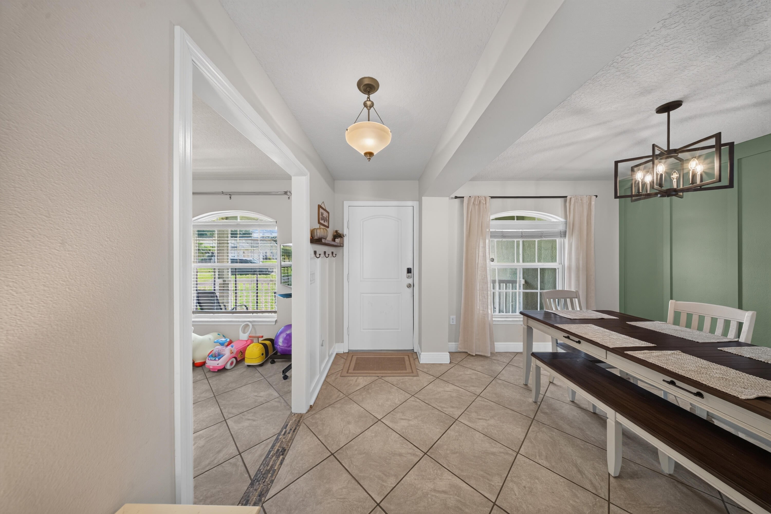 1337 SW PORTER Road