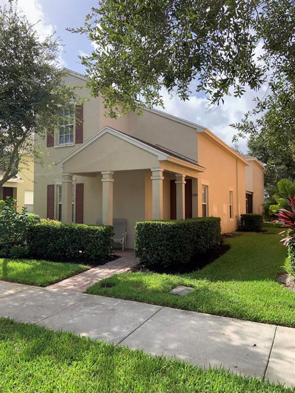 Photo of 2089 SE Avon Park Drive, Port Saint Lucie, FL 34952 (MLS # R10703707)