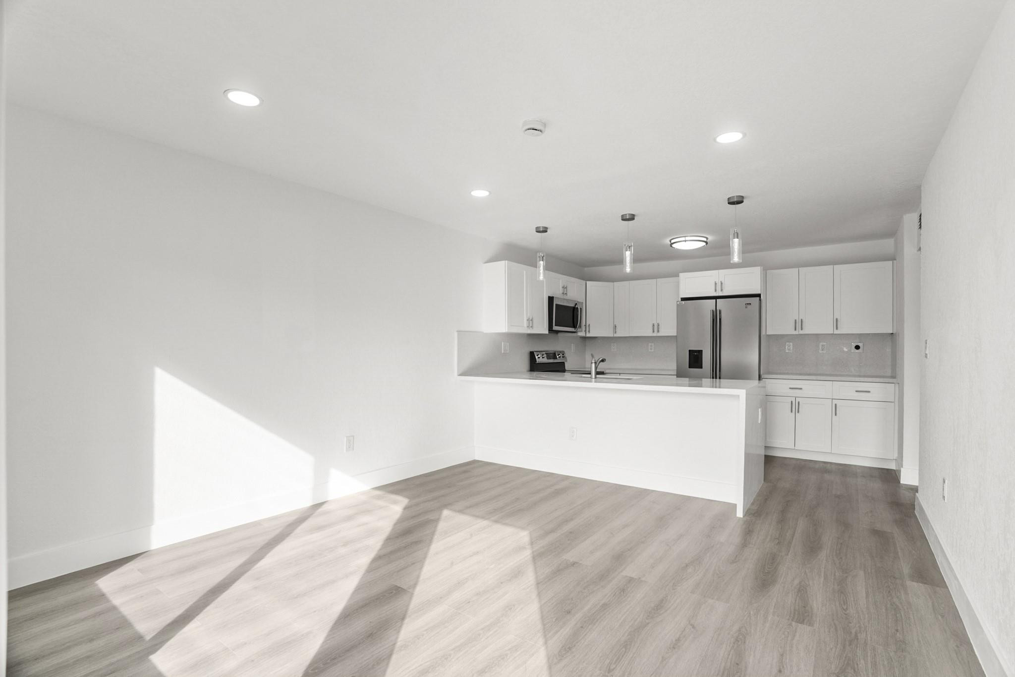 View photos, virtual tours, details... 20731 NW 41st Avenue Road