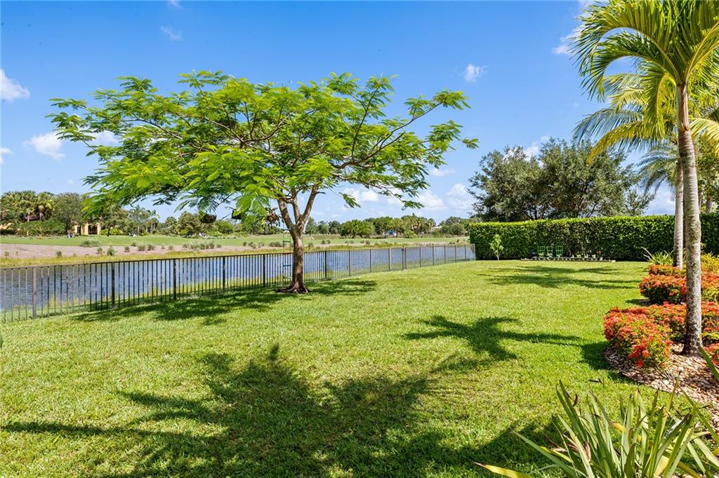 PARKLAND GOLF & COUNTRY C - Residential