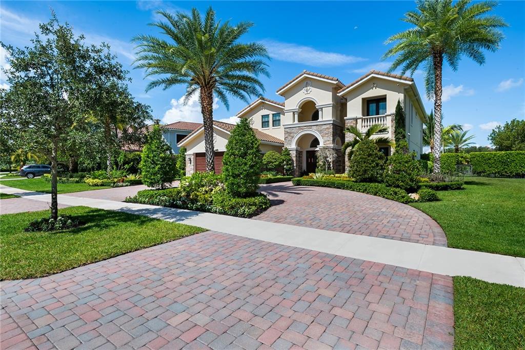 PARKLAND GOLF & COUNTRY C - Residential