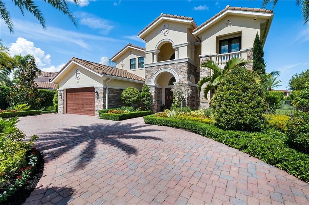 PARKLAND GOLF & COUNTRY C - Residential
