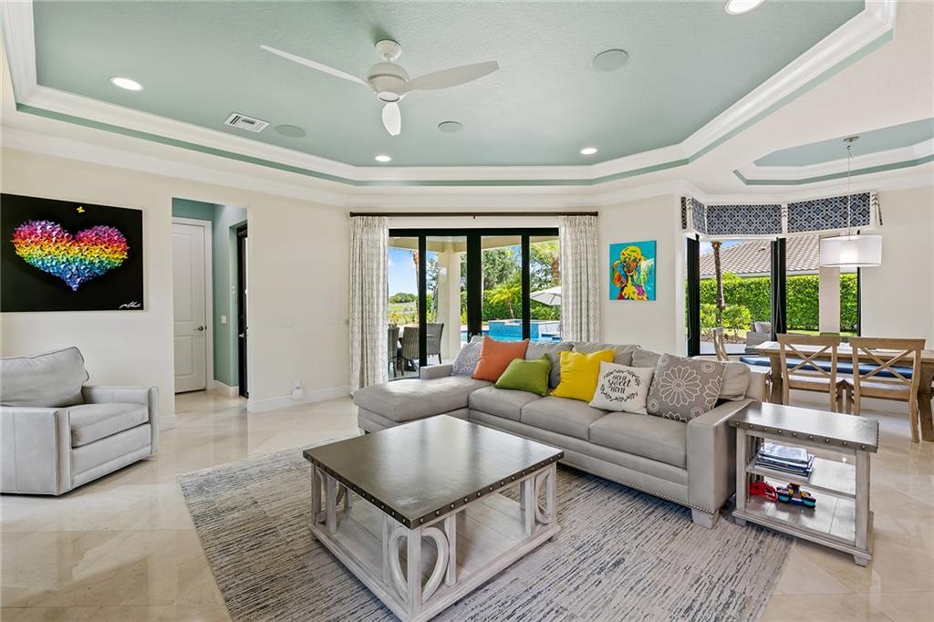 PARKLAND GOLF & COUNTRY C - Residential