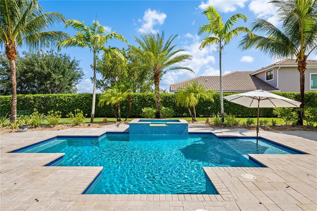PARKLAND GOLF & COUNTRY C - Residential