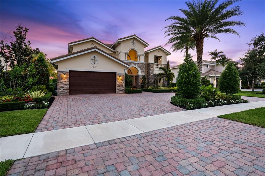 PARKLAND GOLF & COUNTRY C - Residential