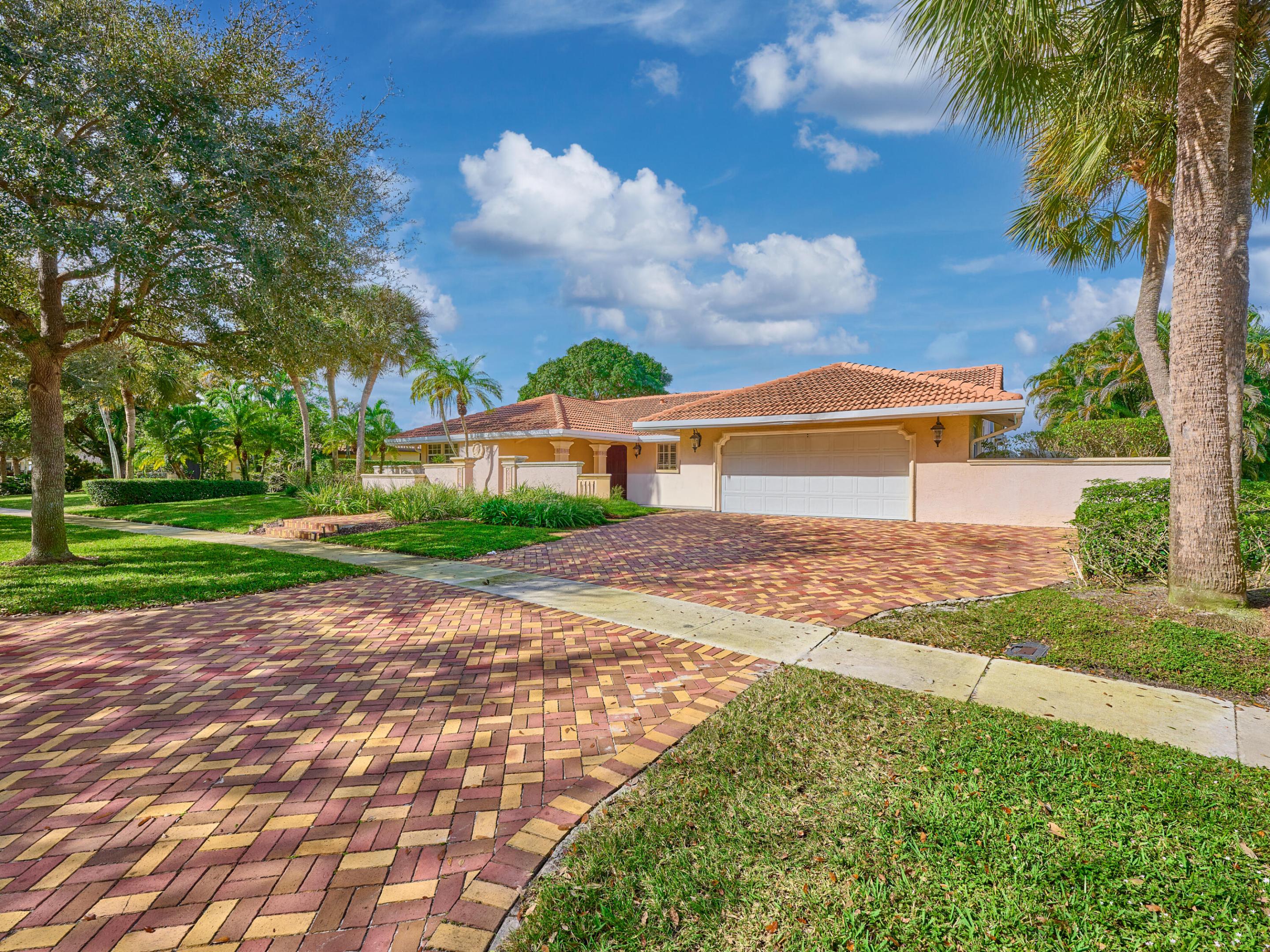 7691 Estrella Circle