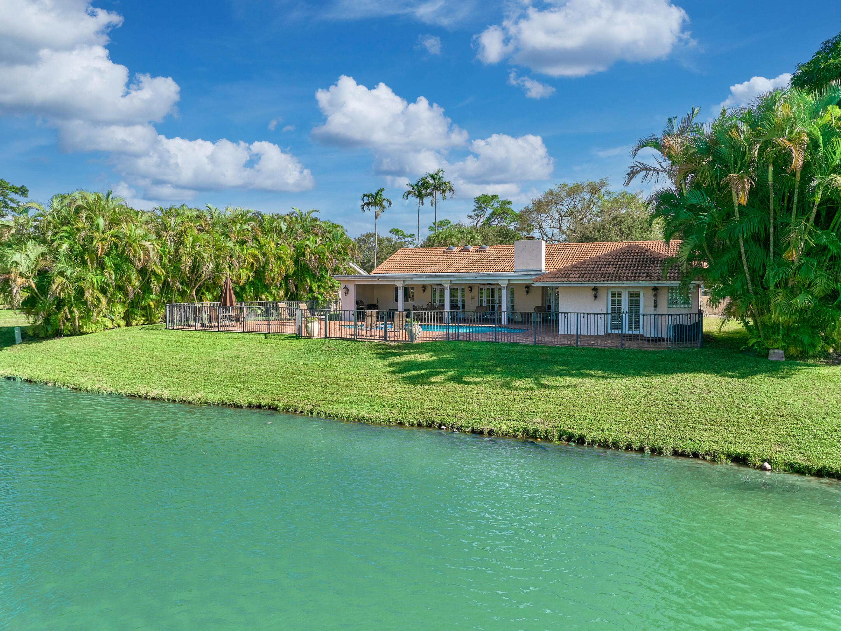 ESTANCIA IV OF VIA VERDE - Residential