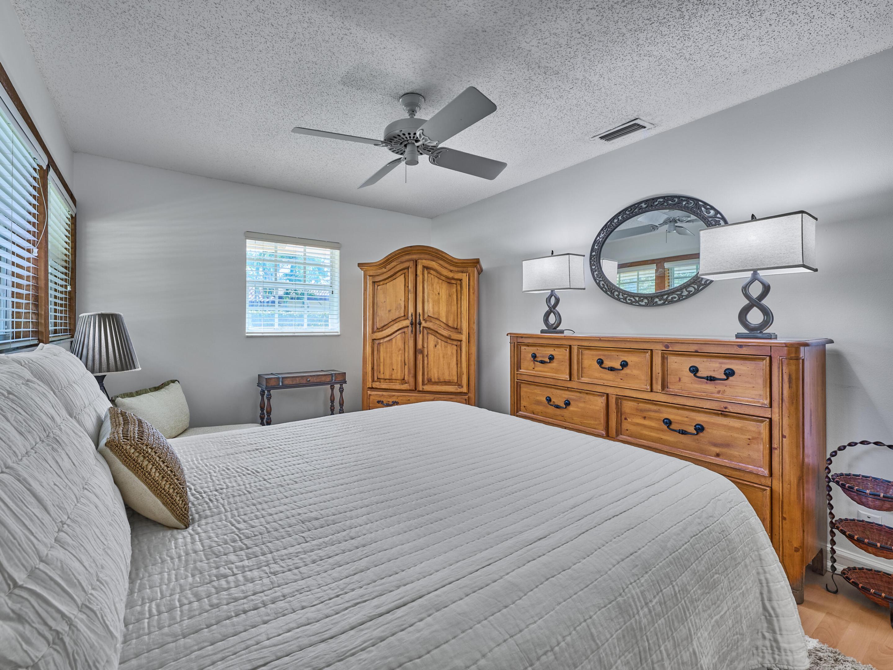 ESTANCIA IV OF VIA VERDE - Residential