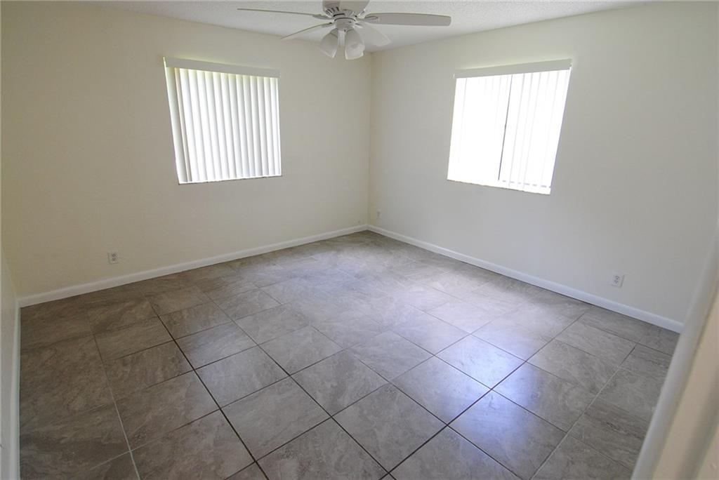 Coral Spgs University Dri - Residential Lease